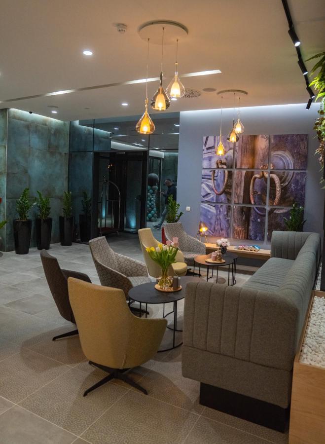 Hotel President Чаплина Экстерьер фото