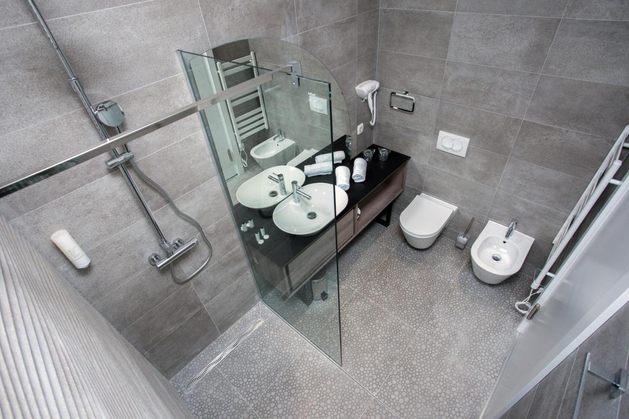 Hotel President Чаплина Экстерьер фото