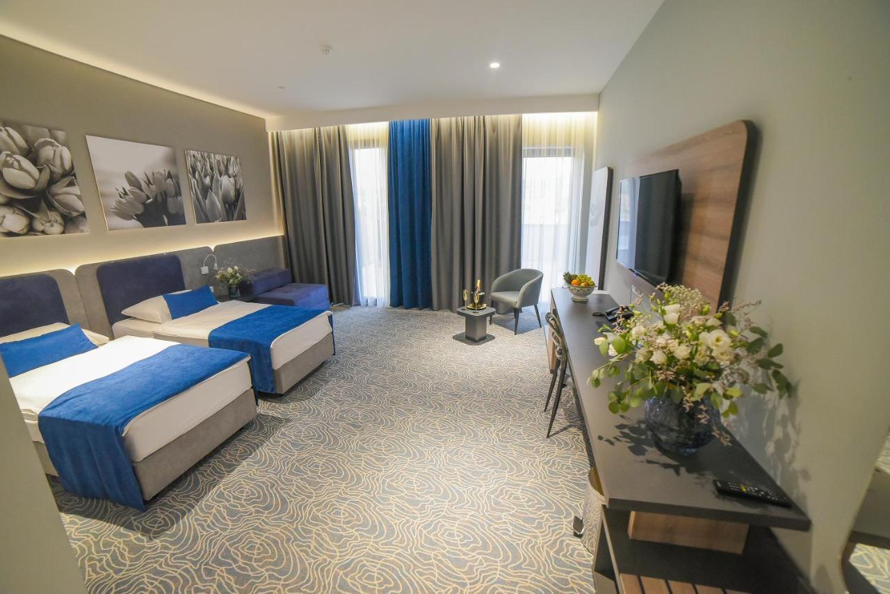 Hotel President Чаплина Экстерьер фото